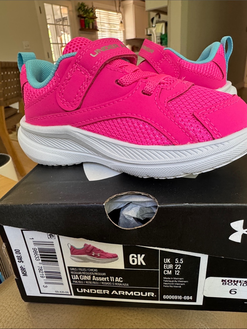 New under armor baby size 6